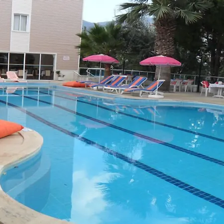 Hotel Kinalikaya Guzelcamlı